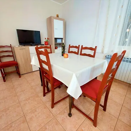 Appartamento Big Lasan Vodice
